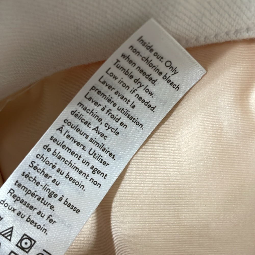 SPANX® Jean‑ish® Ankle Leggings size Medium Petite - Picture 10 of 11